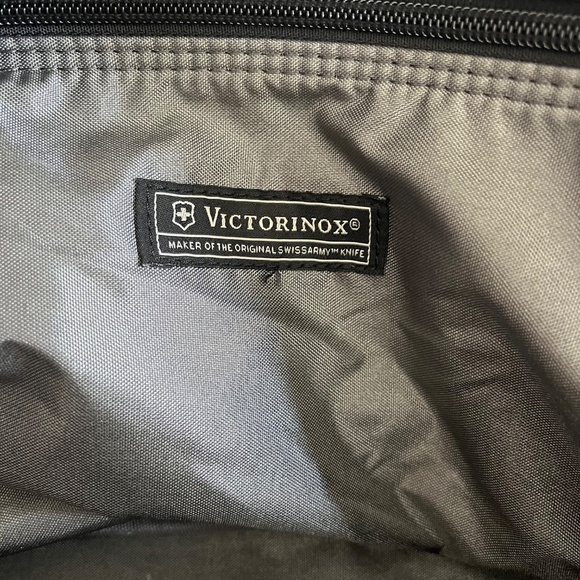Victorinox Tote Black - Picture 6 of 9
